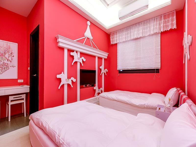 幸福加油站電梯民宿 -近東大門夜市 Hualien Extérieur photo