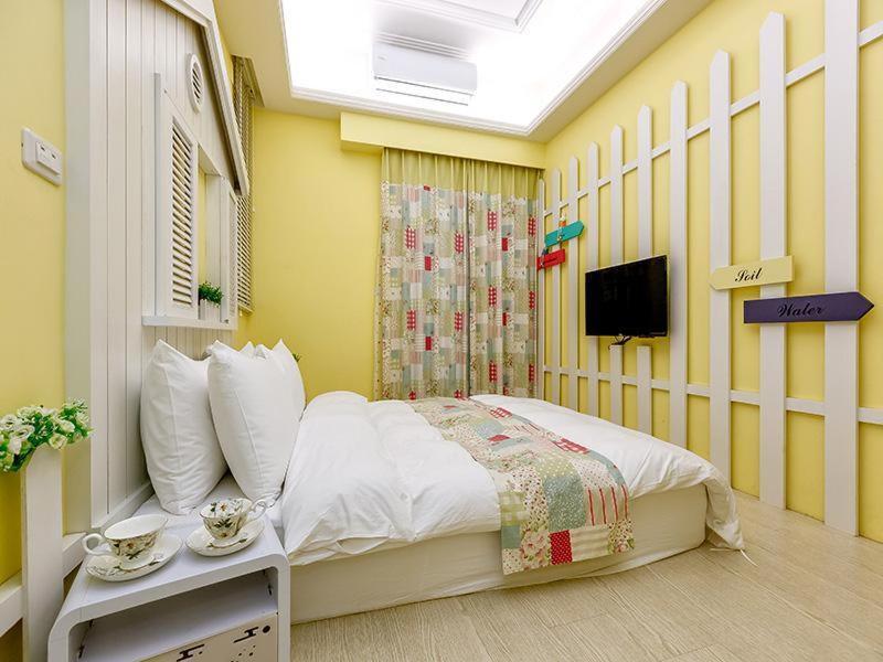 幸福加油站電梯民宿 -近東大門夜市 Hualien Extérieur photo